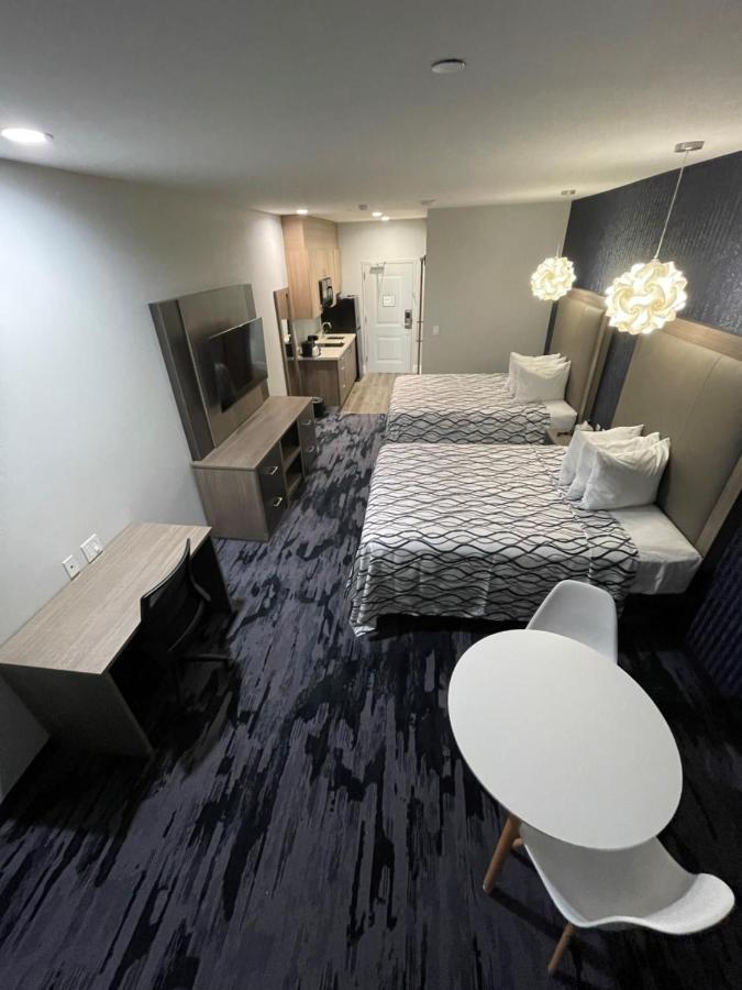 Palace Inn Blue Houston East Beltway 8 Cloverleaf Esterno foto